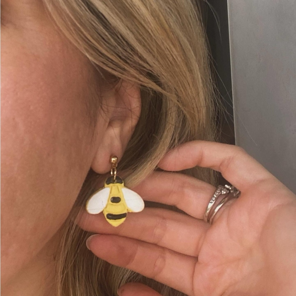Clay bee earrings